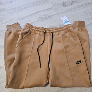 Nike Womens Tan Sweatpants